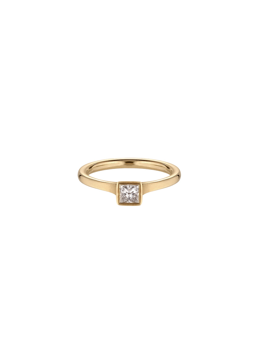 Solitaire ring Princesscut Diamond Gold