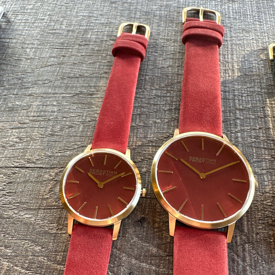 Sebastian Frost Bornholm Watch Classic Bordeaux rød Gold Petite/Lady Dameur