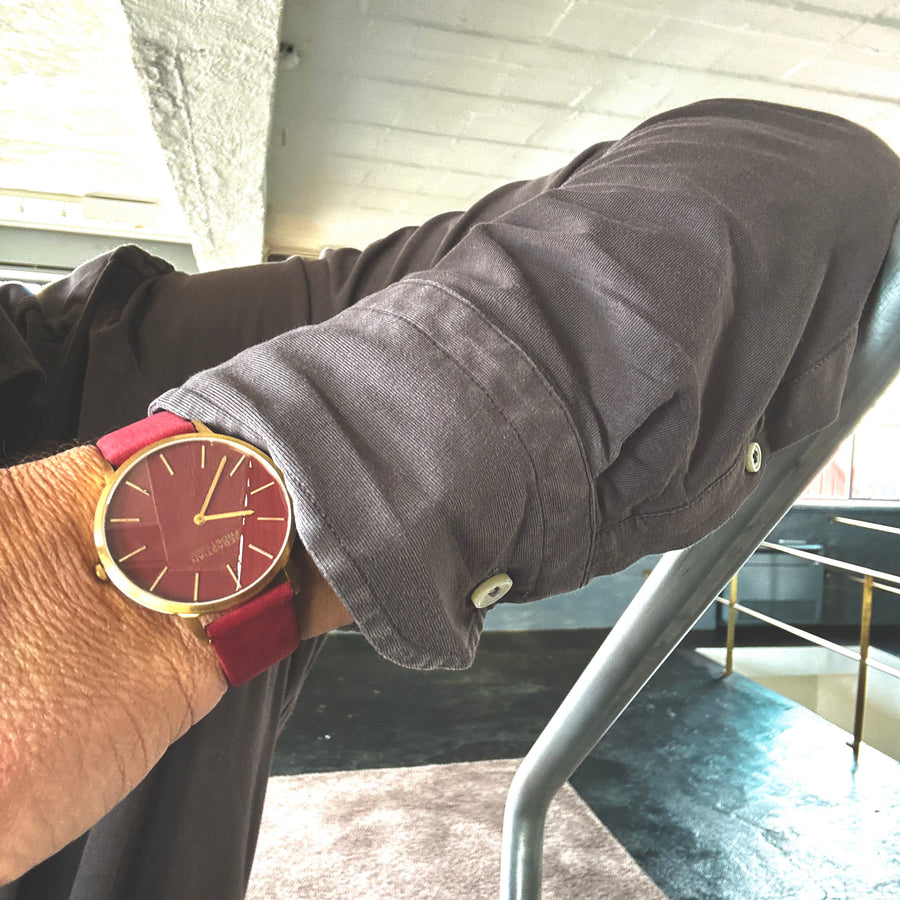 Sebastian Frost Bornholm Watch Classic Bordeaux rød Gold Grande Herreur