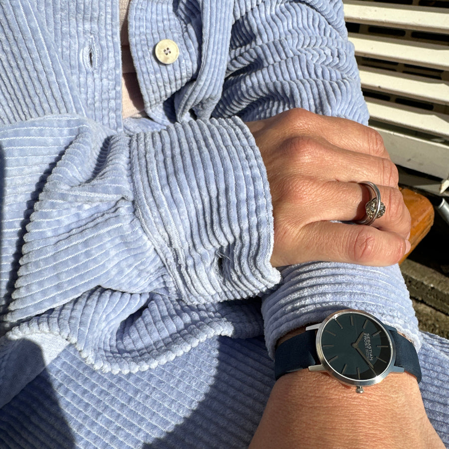 Sebastian Frost Bornholm Watch Classic Blue Steel Petite/Lady Dameur