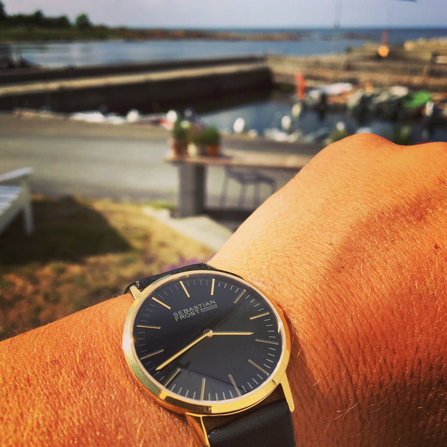 Sebastian Frost Bornholm Watch Classic Gold Black Unisex ur