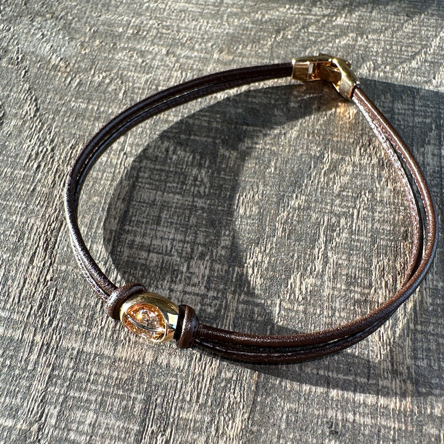 Armbånd med Svævende Brillant Læder